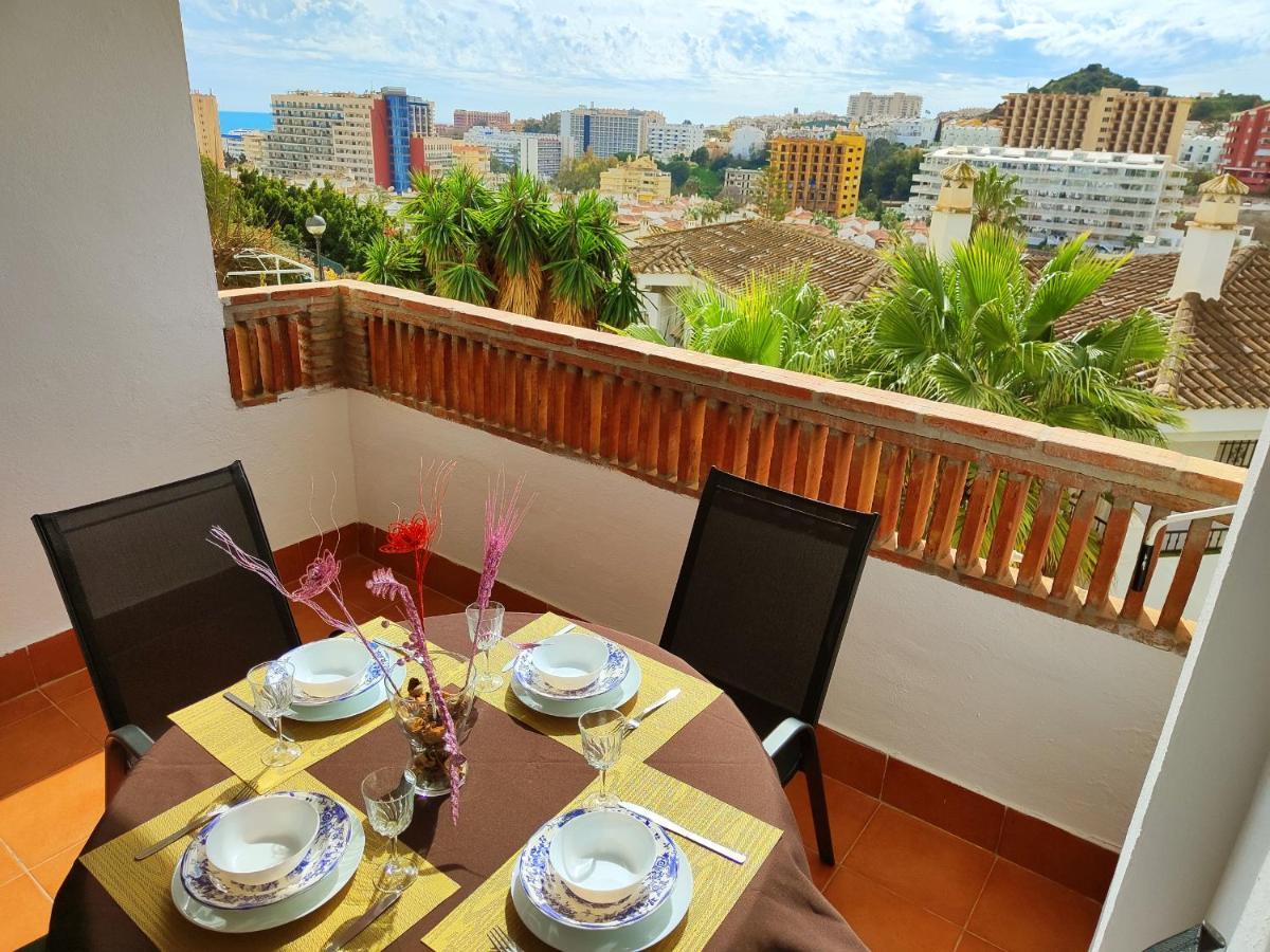 2Bdr Sunny Apartment With Pool And Private Parking In Benalmadena Bagian luar foto