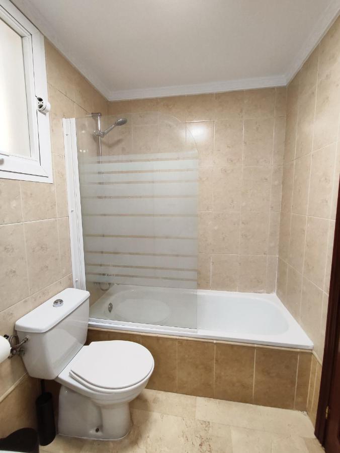 2Bdr Sunny Apartment With Pool And Private Parking In Benalmadena Bagian luar foto