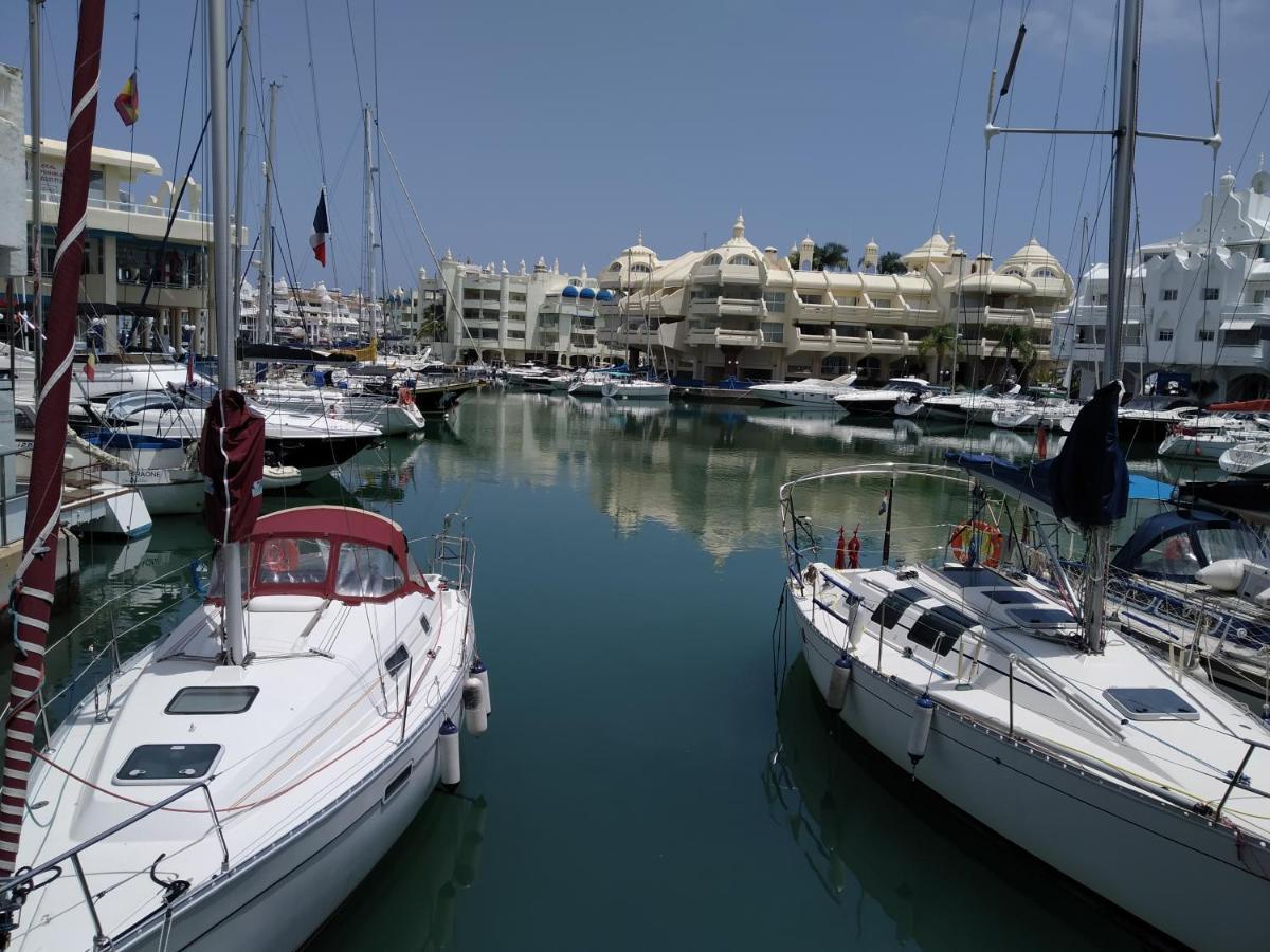 2Bdr Sunny Apartment With Pool And Private Parking In Benalmadena Bagian luar foto