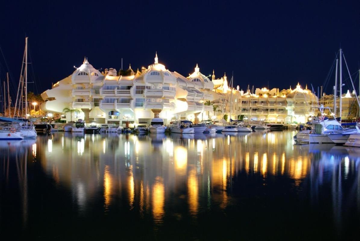 2Bdr Sunny Apartment With Pool And Private Parking In Benalmadena Bagian luar foto